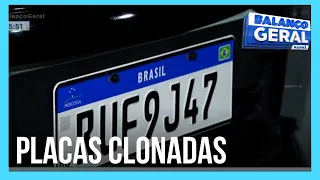 Bandidos driblam segurança e clonam placas de carro do novo padrão