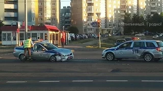 Авария с двумя машинами ГАИ в Гродно 04.07.2016