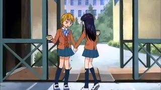 Honoka and Nagisa dance Futari wa Precure