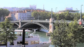 Lyon - Pont de l'Université sur le fleuve Rhône - Rhône