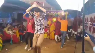 Teri aakhya ka yo kajal (sapna's song by dancer boy )