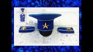 Cap and shoulder STRAPS for decoration of the bottle by February 23