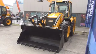 JCB 4CX Pro Backhoe Loader (2022) Exterior and Interior