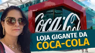 ESSA LOJA DA COCA-COLA EM ORLANDO É GIGANTE! | TOUR INCRÍVEL NA LOJA DA DISNEY SPRINGS