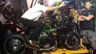 Kawasaki h2r on dyno