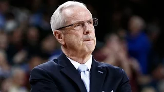 Roy Williams Collapses On Sideline During Timeout | CampusInsiders