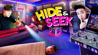 HIDE AND SEEK in 5 Millionen € Villa😱 Mit Finnel & SimpleTyron