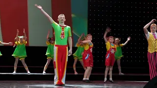 Народный цирк «Фантазёры» –  Парад-алле «Вот это цирк»