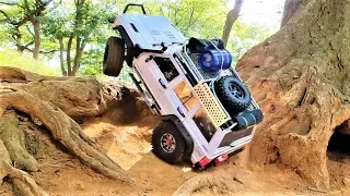 RC Car XtraSpeed SCX10 Jeep Cherokee Gaya Tomb Trail RUN 2