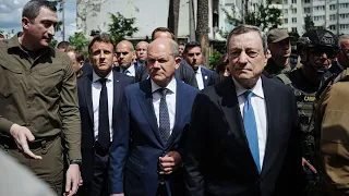 Kanzler Scholz mit Macron und Draghi in Kiew angekommen