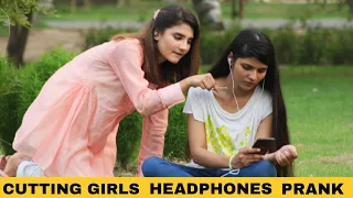 Cutting Girls Earphones Then Giving Them Airpods Prank@crazycomedy9838