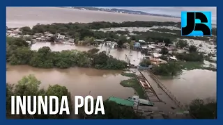 RS: chuva causa transbordamento no Guaíba e inunda parte de Porto Alegre