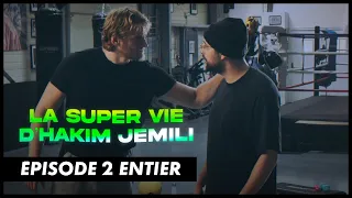 Super coach (ft Ragnar Le Breton) - La super vie d'Hakim - CANAL+