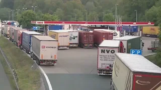 Warum ist der Aus- und Neubau von Lkw-Rastanlagen an Autobahnen so wichtig?