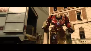 Os Vingadores Era de Ultron:Hulk VS Hulkbuster