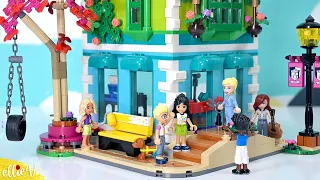 It's a rainbow apartment! Or a community centre? Whatever it is, it's amazing 🌈 Lego Friends build