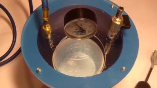 Дегазация силикона в вакуумной камере