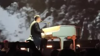 Nick Jonas - Chainsaw live @ Future Now Tour Montreal