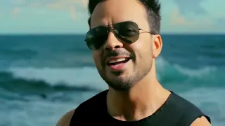 Luis Fonsi - Despacito ft. Daddy Yankee (1 Hour)