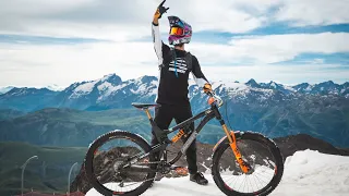 What Technique is Best For Riding MTB on Snow with Blake Samson? MEGAVALANCHE 2019!