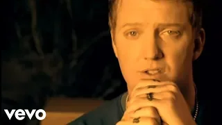 Queens Of The Stone Age - Make It Wit Chu (Official Music Video)
