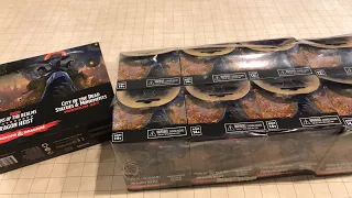 Unboxing the Wizkids D&D Waterdeep Dragon Heist Miniatures