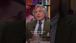 Chantal Janzen reageert op ludieke wijze op kritiek van Johan Derksen | VI Vandaag