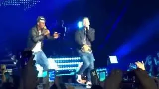 Black M & Kev Adams - Mme Pavosko - Live Lyon Halle Tony Garnier - 29/04/2015 HD