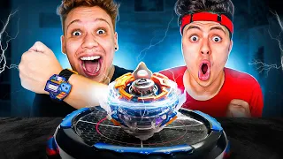 NÃO ACREDITO! O ENALDINHO ME EMPRESTOU UMA BEYBLADE ELÉTRICA QUE É INDESTRUTÍVEL! NINGUÉM VENCE!