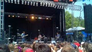 Yuck - Shook Down (Pitchfork Music Festival 2011)