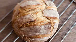 Pâine de casă fără frământare- rețeta Savori Urbane/ No knead homemade bread!