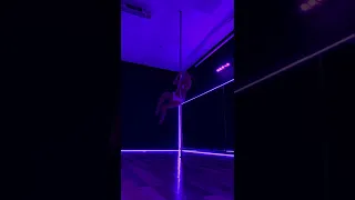 Pole dance / Goodbye - Ramsey (LoL)