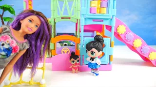 Custom Unicorn Surprise Doll Plays Dress Up with Lil Sisters