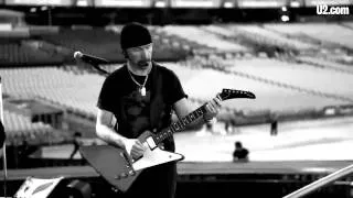 U2.COM : Edge soundchecks in Sydney