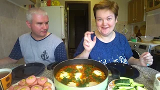 Мукбанг ЕВРЕИ плохого не посоветуют 😋🍳 Яичница ШАКШУКА и другие ВКУСНЯШКИ на обед