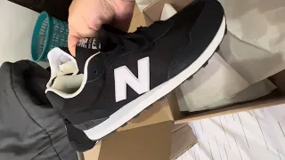 Unboxing New Balance 515