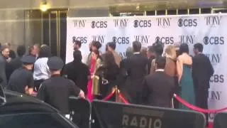 Opening Shot of 2014 Tony Awards, Hugh Jackman Behind the Scenes