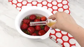 Strawberries without worms and mold