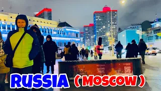 [4K] CITY OF BEAUTIFUL LIGHTS, walking through Moscow streets in cold winter evening, Arbat Streets