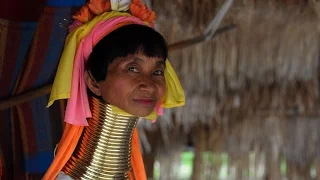 Padaung Tribe Long Necked Women - Thailand
