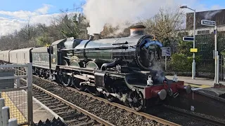 The Cathedrals.Express - 7029 'Clun Castle' makes an unscheduled stop at Overton - 02/03/24