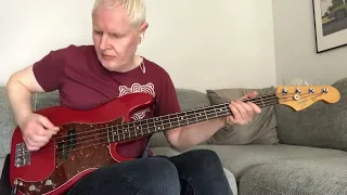 The Cure - Boys don’t cry-bass cover