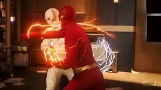 The Flash 7x15 Barry vs Godspeed clones fight