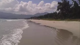 Vietnam, Doc Let beach