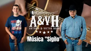 FICA NO SIGILO - Antonio e Victor Hugo