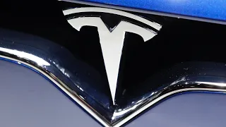 Tesla price target raised to $1900: Wedbush