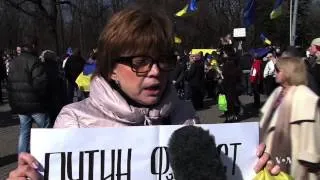 Ukraine's Second Largest City Shows Divided Views on Russia
