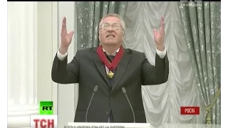 Жириновський процитував “Боже, царя храни” у Кремлі і вклонився Путіну