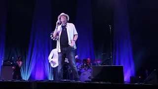 Jeff Beck w/ Jimmy Hall - Little Wing - Stars Align Tour - Charlotte, N.C. 8/19/18