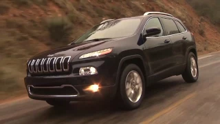 Selec-Terrain™-AWD for snow off road sand mud and rock 2018 Jeep Cherokee